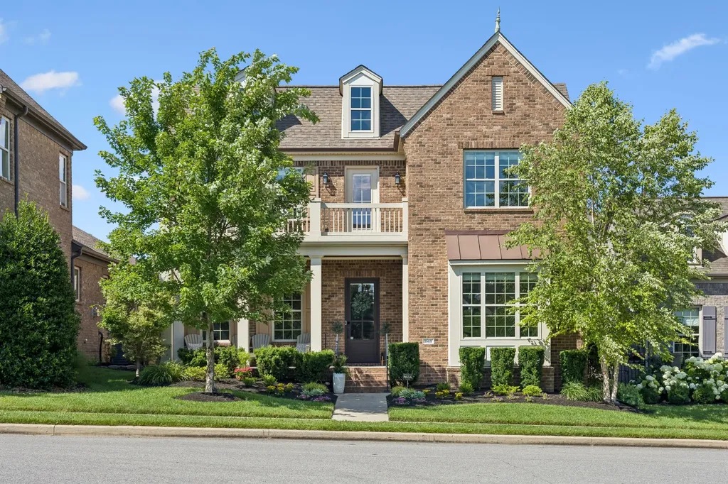 1668 Kelvington Boulevard Gallatin TN 37066