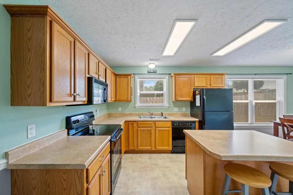 1616 Beaconcrest Circle Murfreesboro TN 37128