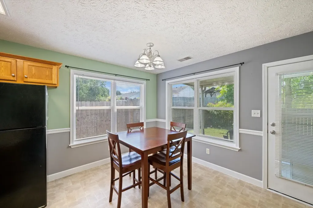 1616 Beaconcrest Circle Murfreesboro TN 37128