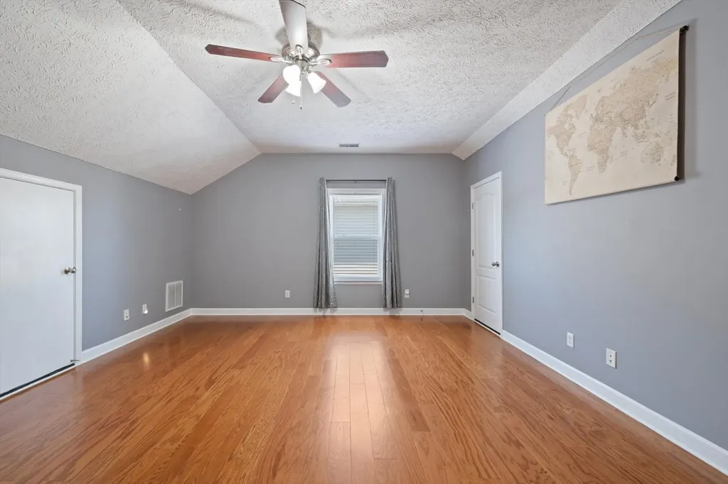 1616 Beaconcrest Circle Murfreesboro TN 37128