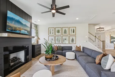 4154 Dream Beetle Loop Rockvale TN 37153