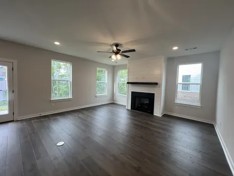 4154 Dream Beetle Loop Rockvale TN 37153