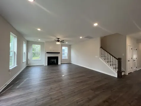 4154 Dream Beetle Loop Rockvale TN 37153