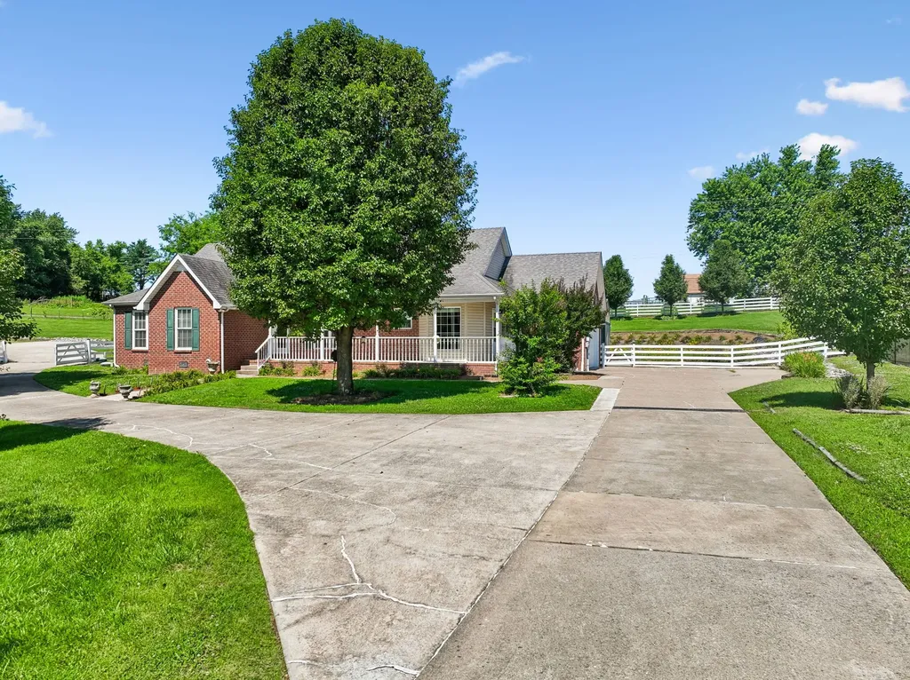 433 Bonnie Valley Drive Lebanon TN 37087