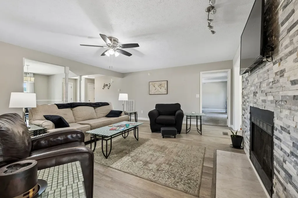 433 Bonnie Valley Drive Lebanon TN 37087