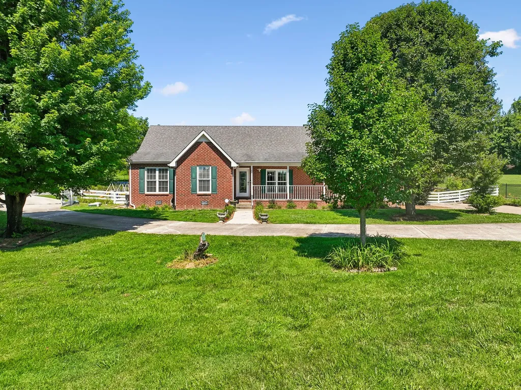 433 Bonnie Valley Drive Lebanon TN 37087