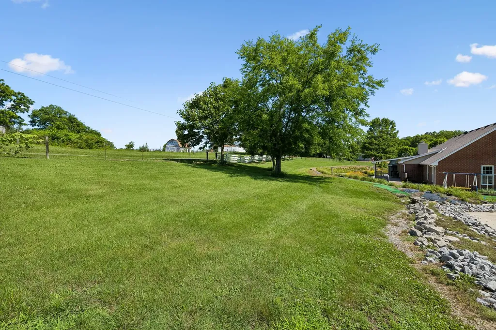 433 Bonnie Valley Drive Lebanon TN 37087