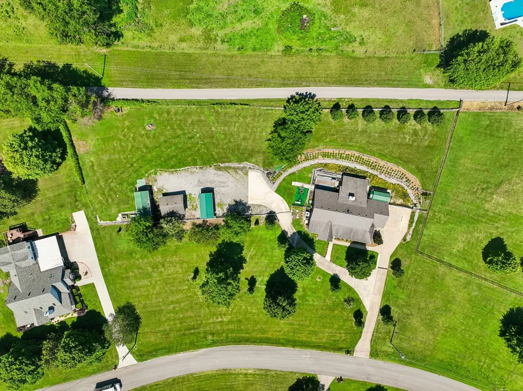 433 Bonnie Valley Drive Lebanon TN 37087