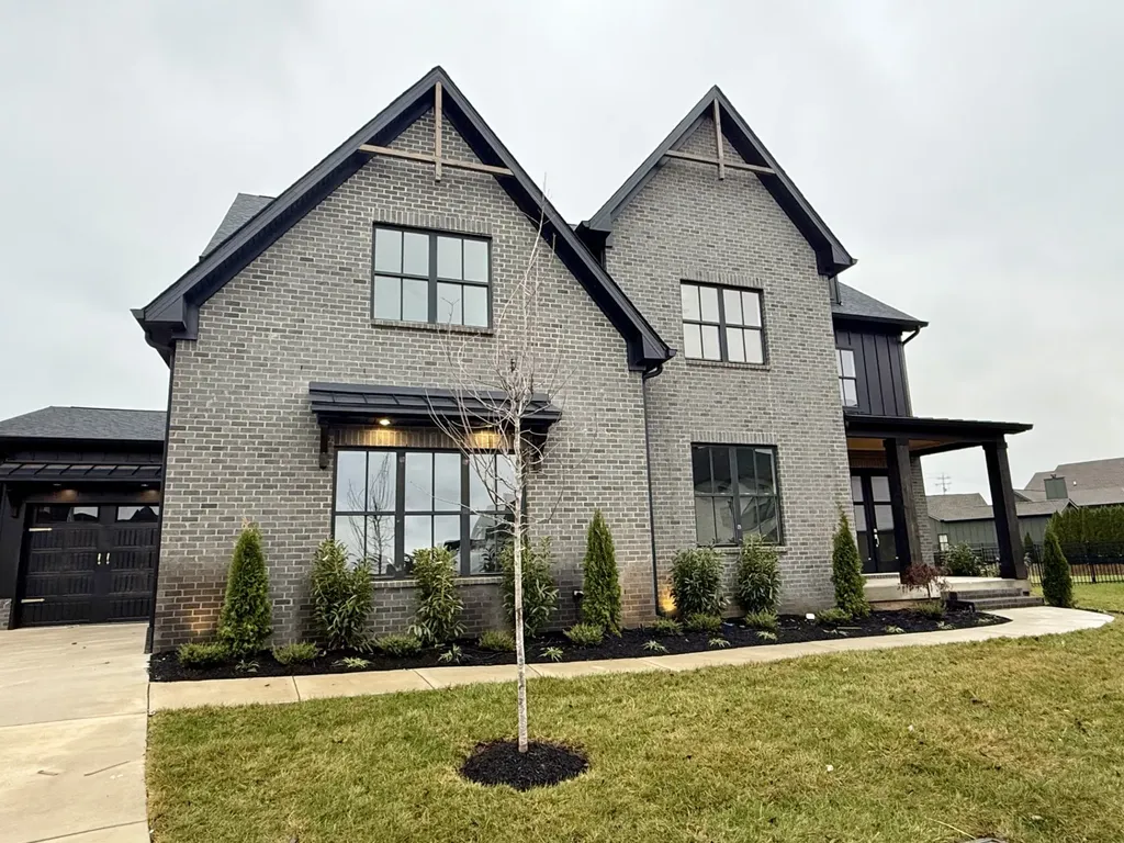 5732 Eaglemont Drive Murfreesboro TN 37129