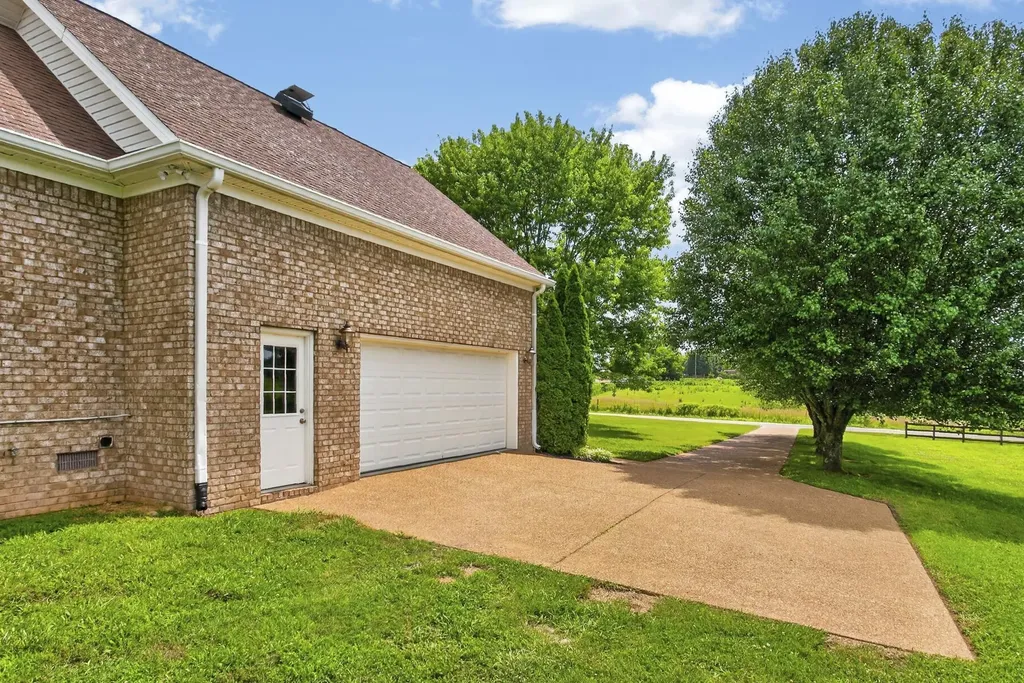 2305 Clara Mathis Road Spring Hill TN 37174