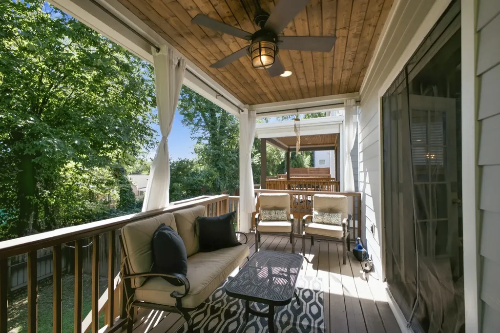 1010B Dozier Place Nashville TN 37216