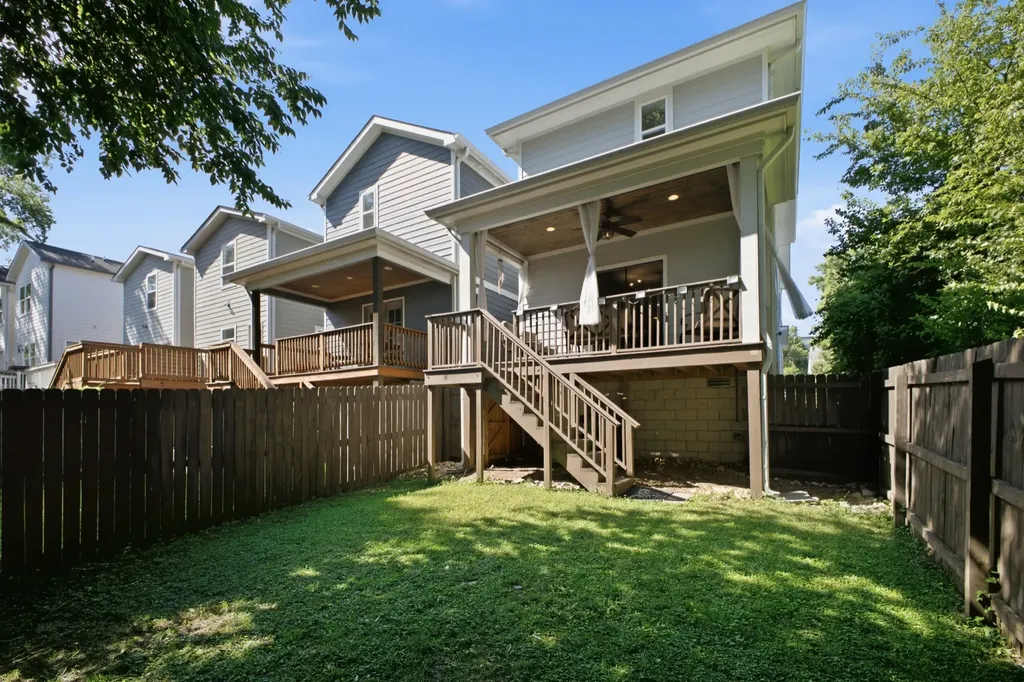 1010B Dozier Place Nashville TN 37216