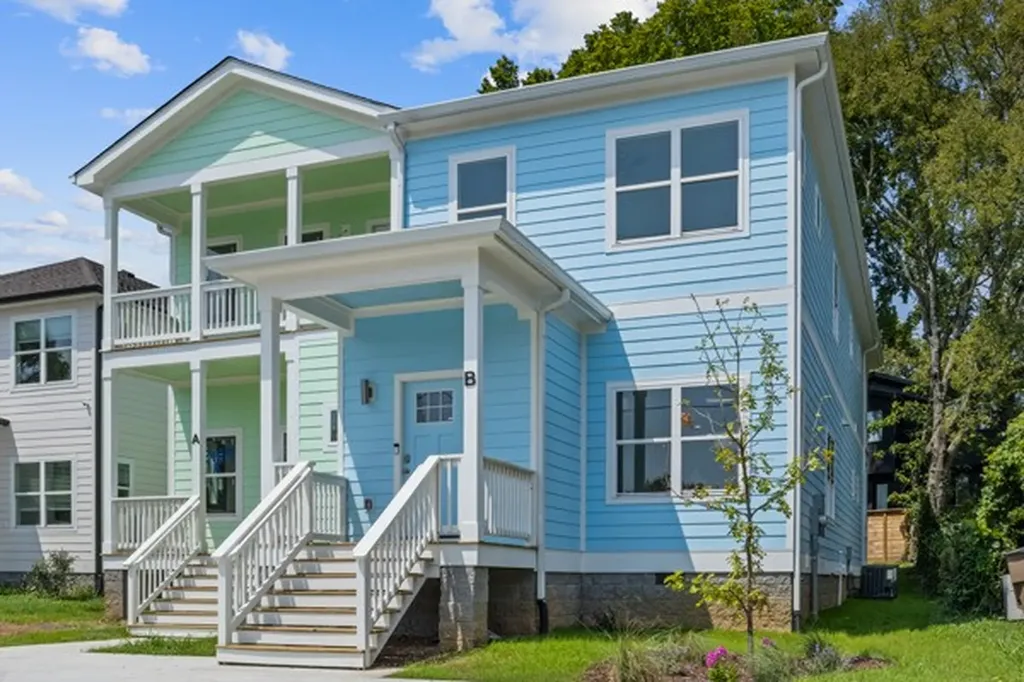 2409B 14th Ave, N Nashville TN 37208