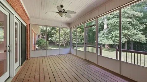 419 Laurel Crown Road Manchester TN 37355