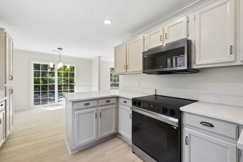 105 Hampton Court Hendersonville TN 37075