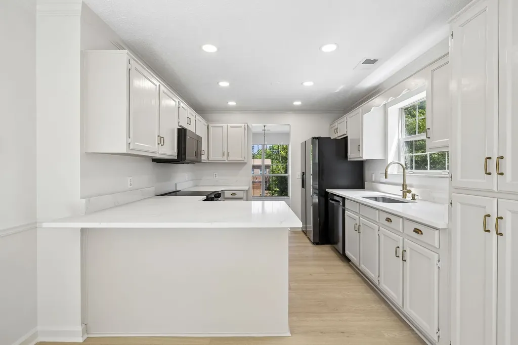 105 Hampton Court Hendersonville TN 37075