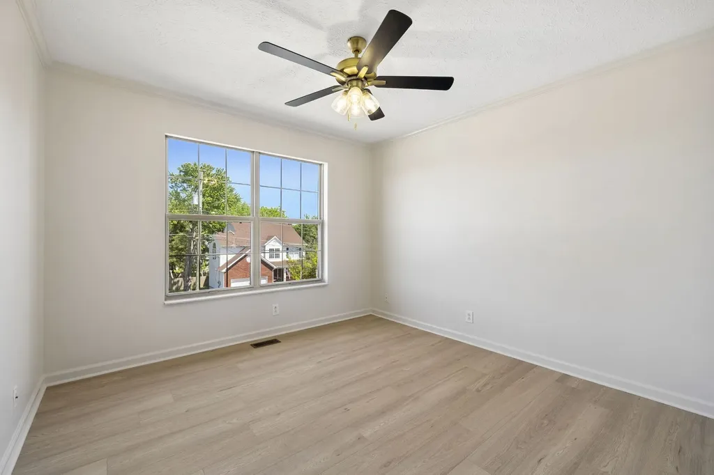 105 Hampton Court Hendersonville TN 37075