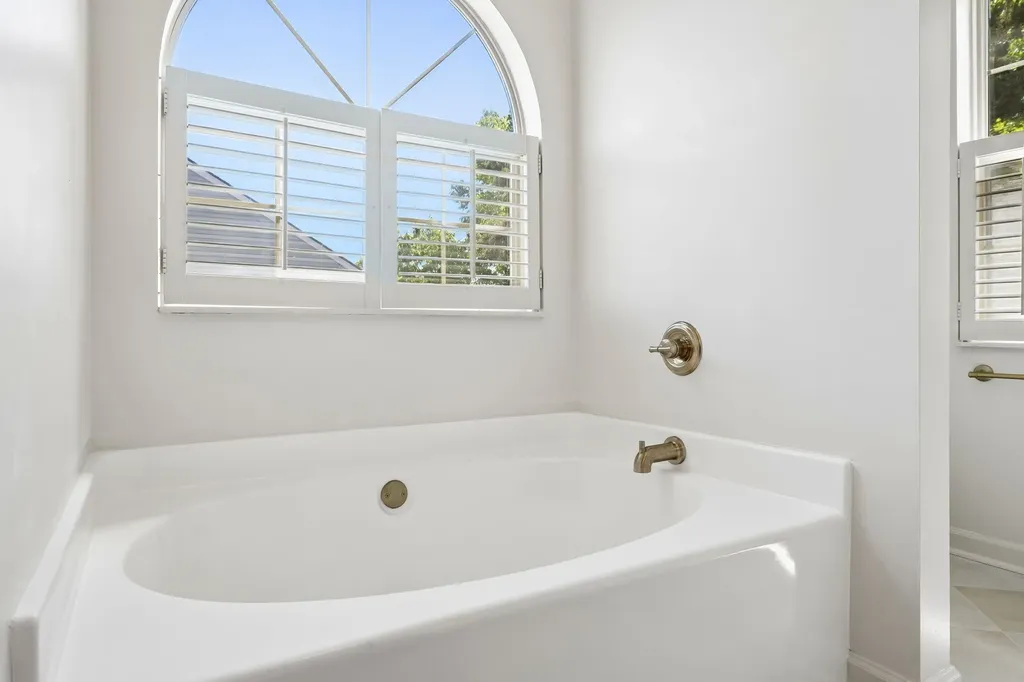 105 Hampton Court Hendersonville TN 37075