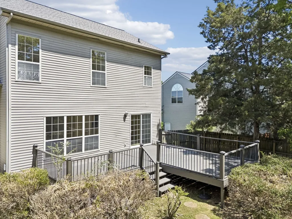 105 Hampton Court Hendersonville TN 37075