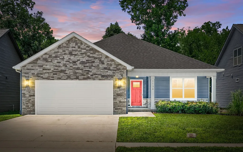 1134 Eagles Nest Lane Clarksville TN 37040