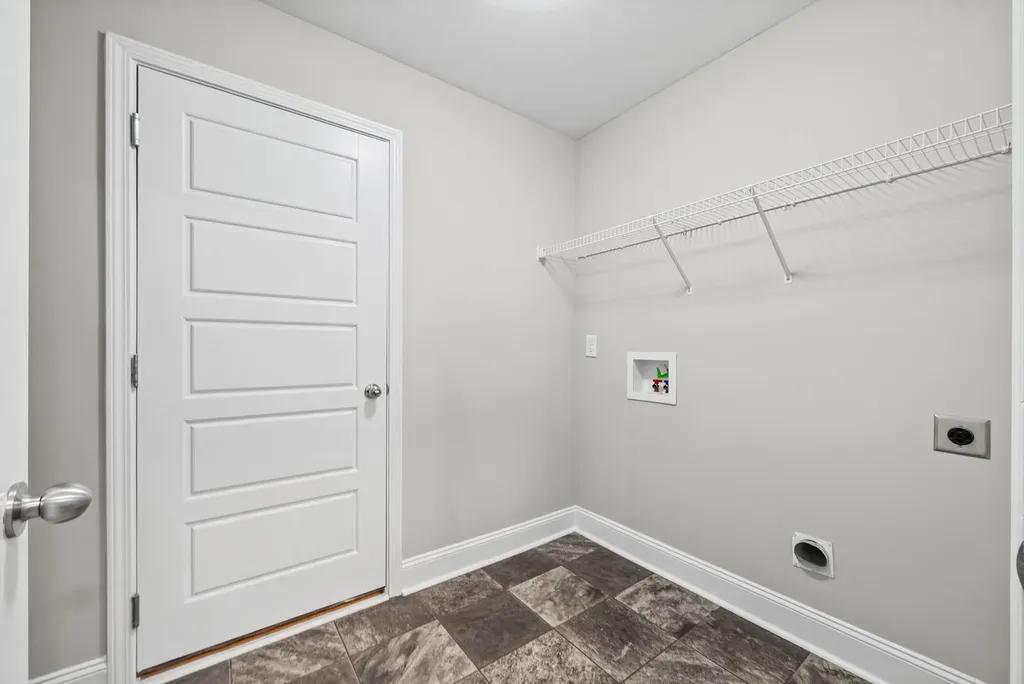1134 Eagles Nest Lane Clarksville TN 37040