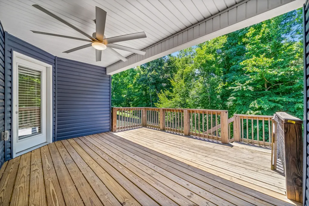 1134 Eagles Nest Lane Clarksville TN 37040