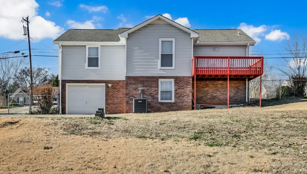 1412 Mcclardy Road Clarksville TN 37042