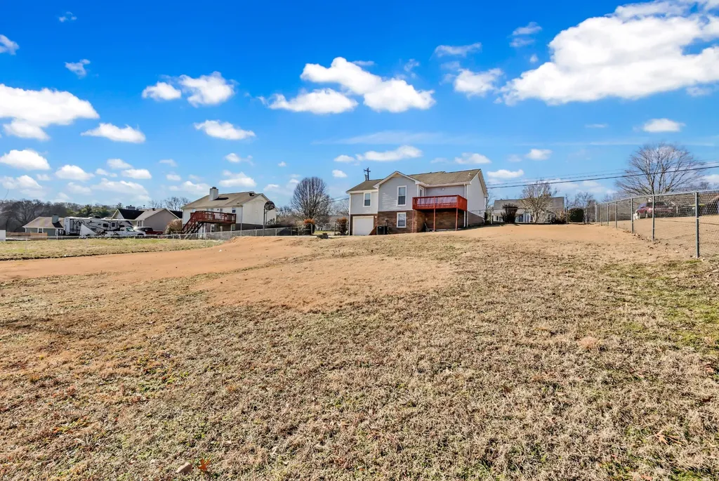 1412 Mcclardy Road Clarksville TN 37042