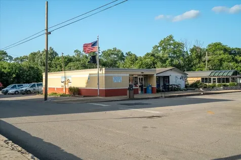 102 Church Street Petersburg TN 37144