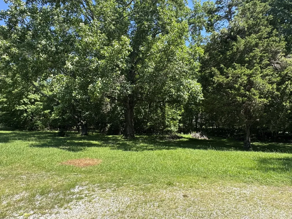 2768 Bellar Road Greenbrier TN 37073