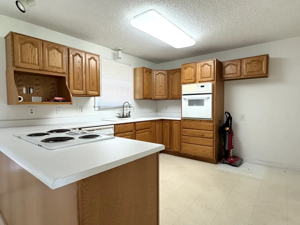 2768 Bellar Road Greenbrier TN 37073