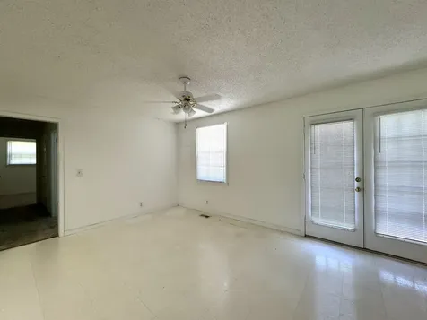 2768 Bellar Road Greenbrier TN 37073