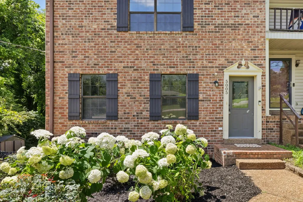 5005 Wilkerson Drive Nashville TN 37211