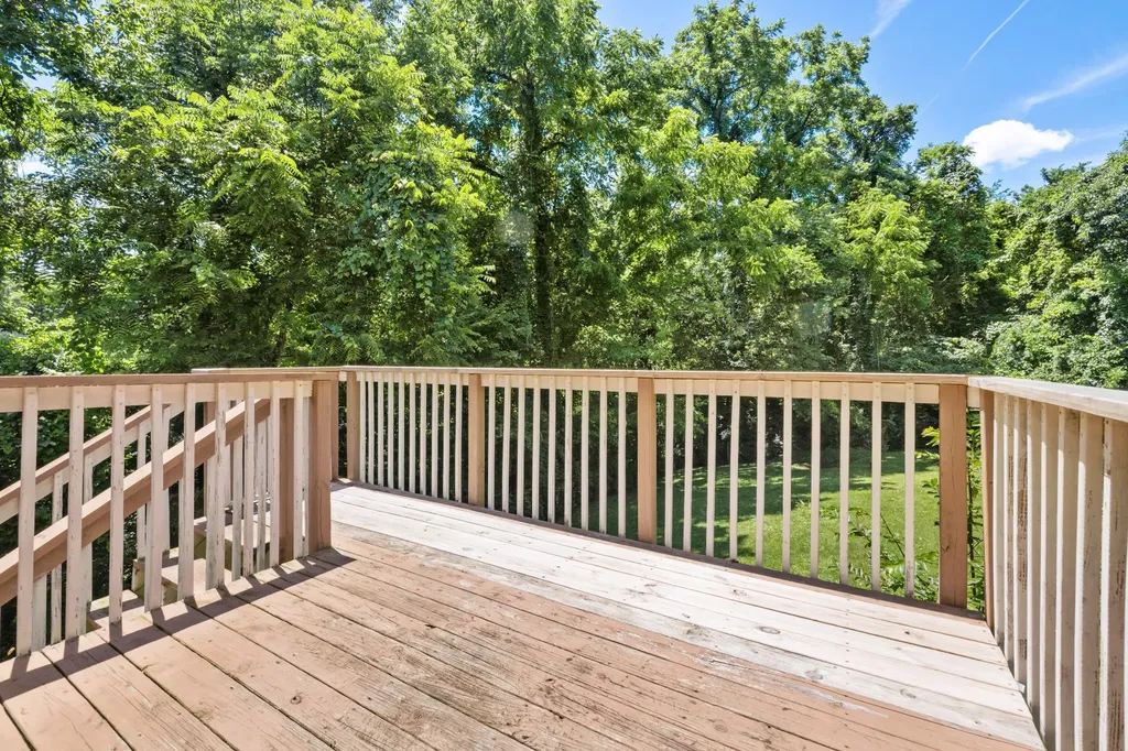5005 Wilkerson Drive Nashville TN 37211