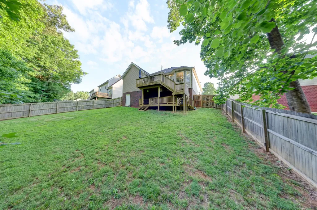2677 Hidden Ridge Court Clarksville TN 37043
