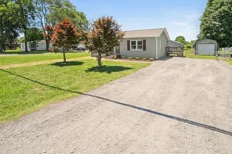 201 10th Ave, N Decherd TN 37324