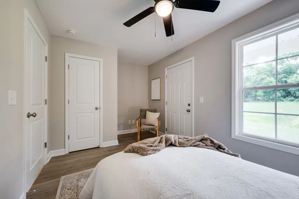425 Via Drive Clarksville TN 37043