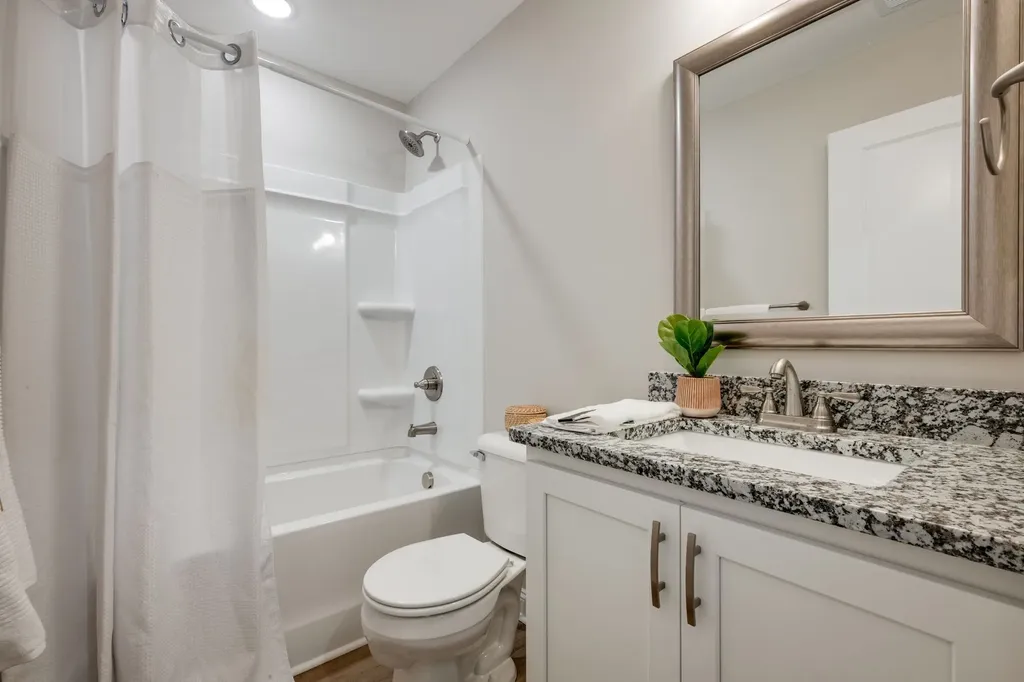 425 Via Drive Clarksville TN 37043