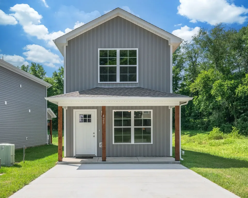 425 Via Drive Clarksville TN 37043