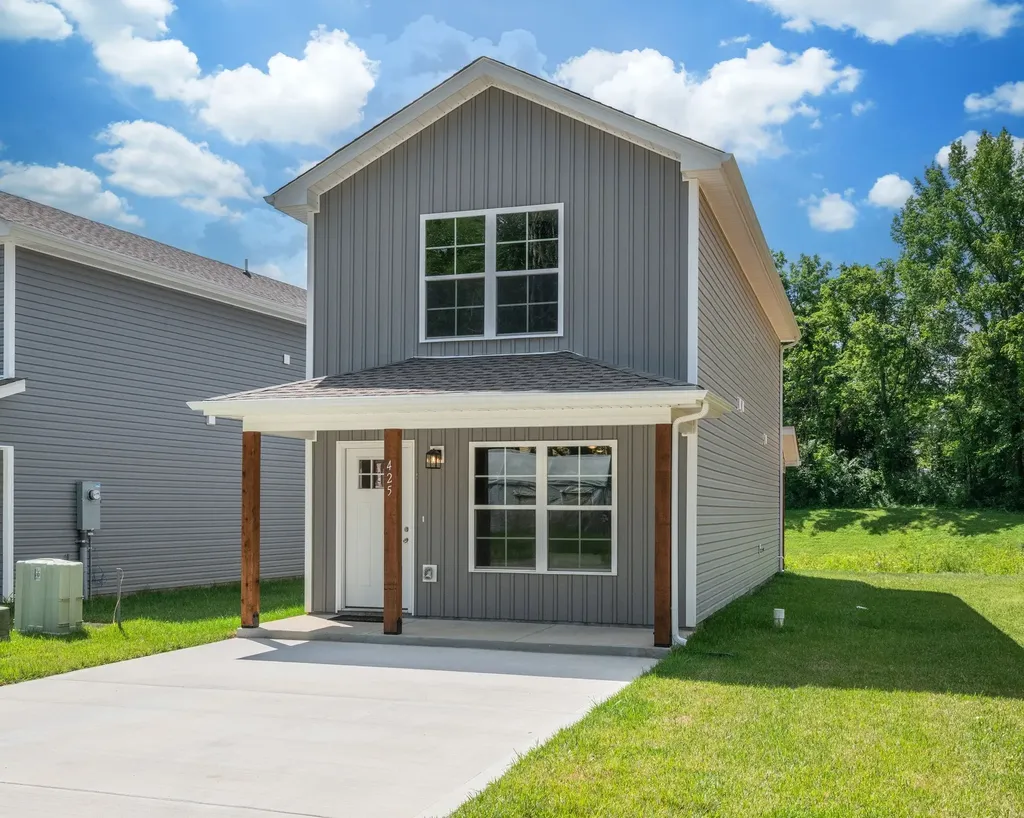 425 Via Drive Clarksville TN 37043