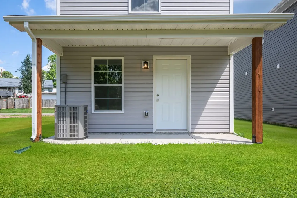 425 Via Drive Clarksville TN 37043