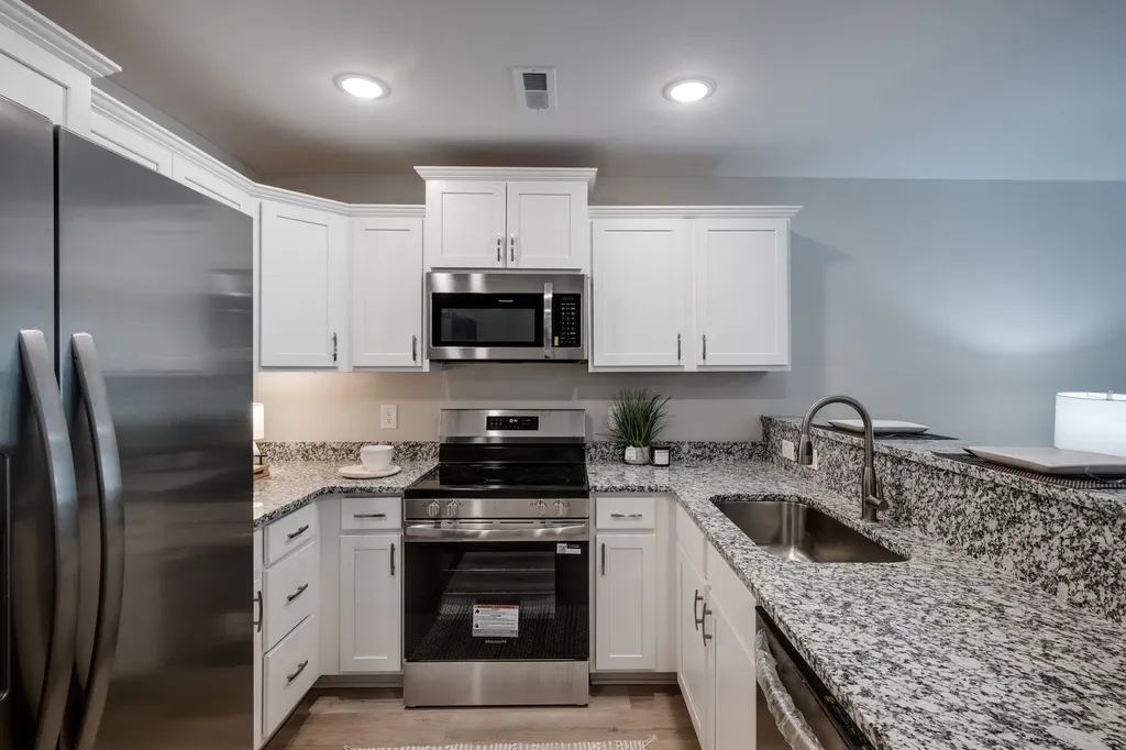425 Via Drive Clarksville TN 37043