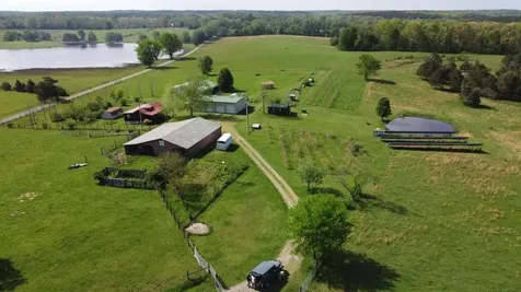 1491 Highway 230, W Nunnelly TN 37137