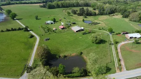 1491 Highway 230, W Nunnelly TN 37137