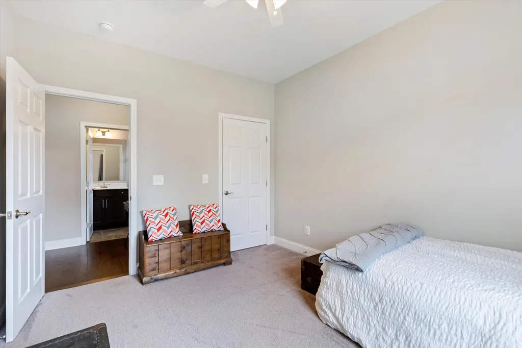 1500 Cedarbrooke Lane Lebanon TN 37090