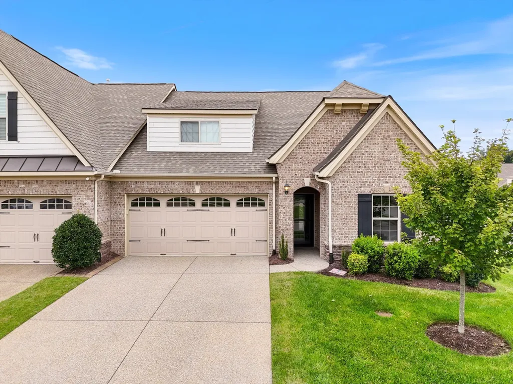 1500 Cedarbrooke Lane Lebanon TN 37090