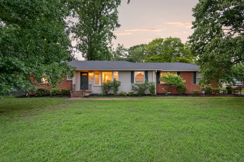 2940 Fernbrook Lane Nashville TN 37214