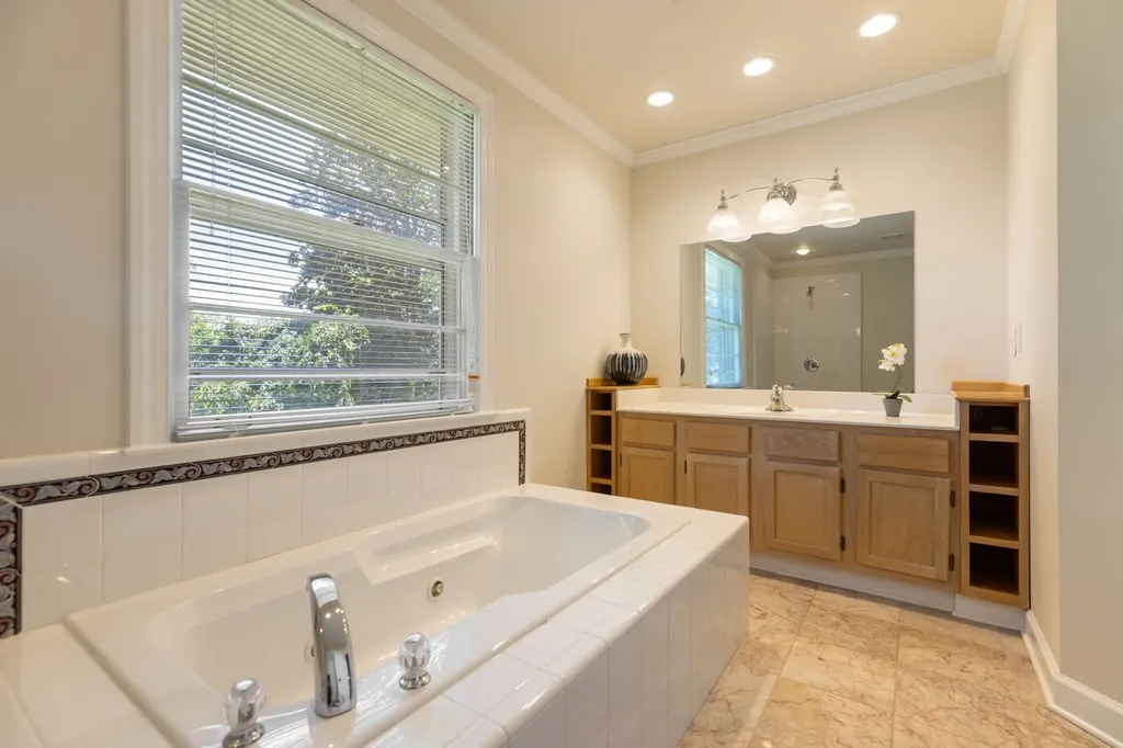 2940 Fernbrook Lane Nashville TN 37214