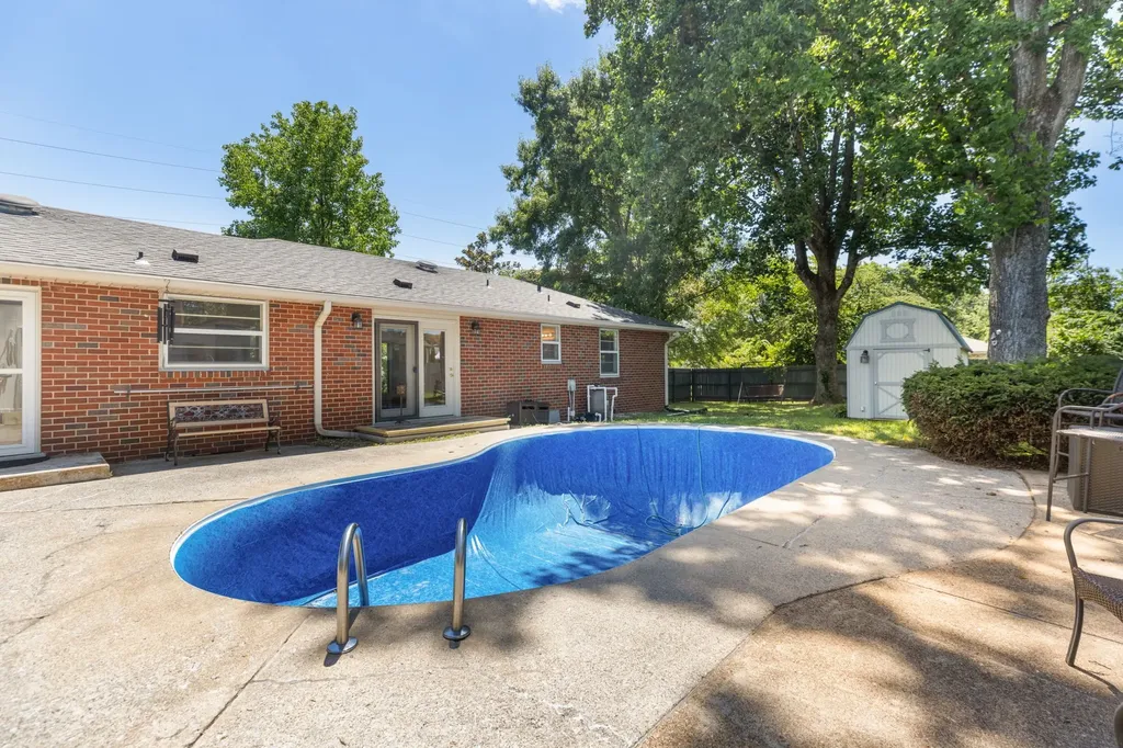 2940 Fernbrook Lane Nashville TN 37214