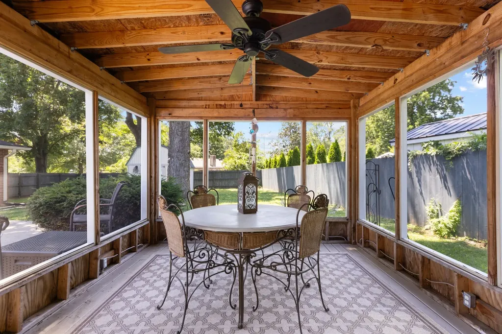 2940 Fernbrook Lane Nashville TN 37214